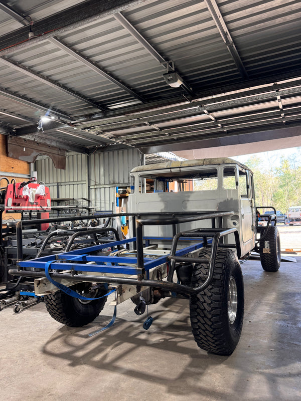 Tubular Style Side Tub