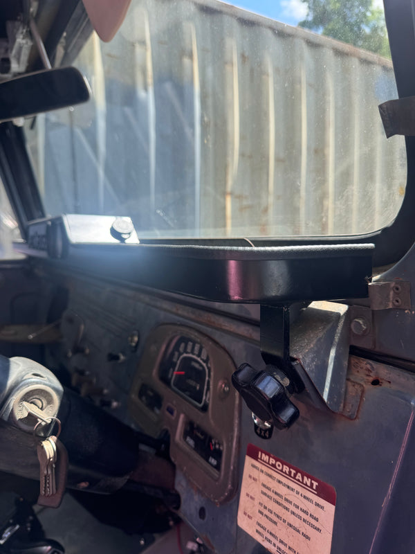 40 Series Dash Shelf