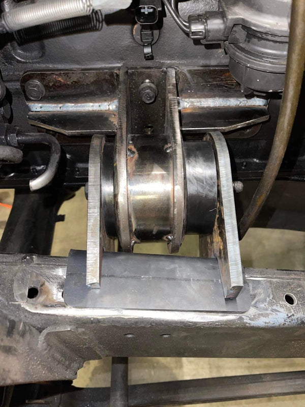 40/80 Engine Mount Cummins ISB 215/325/375
