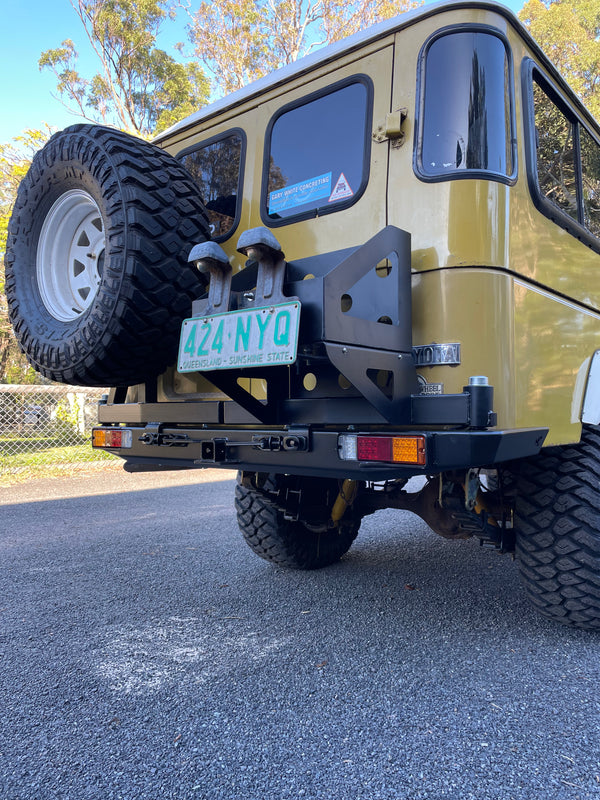 40 Series Rear Bar